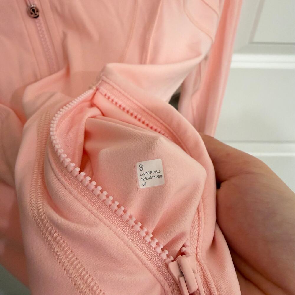 NWT Lululemon Define Jacket Nulu in Blush Quartz Size 8 - Picture 8 of 8